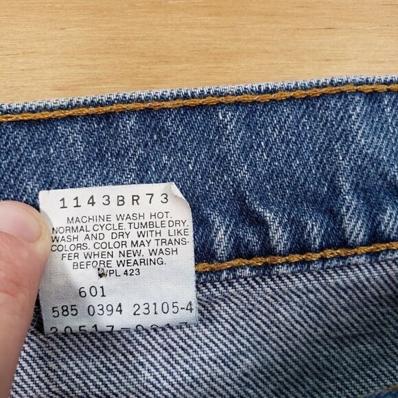 Vintage 90s Levi's Orange Tab High Rise Loose Fit Jeans - Picture 6 of 8